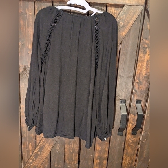 ETHEREAL size small black shirt - Picture 3 of 7